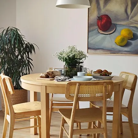 Apartment Stilvolle Mit Terrasse Im Gruenen Heidenau (Saxony)