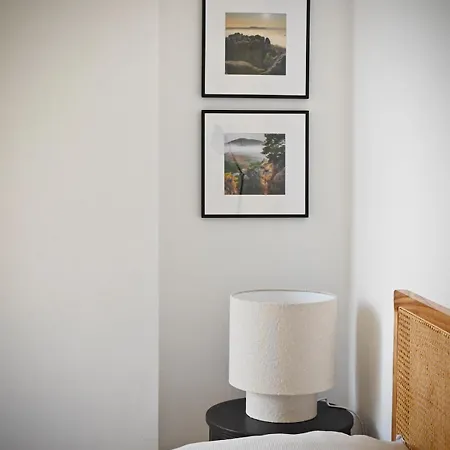 Modernes Mit Terrasse Bei Dresden