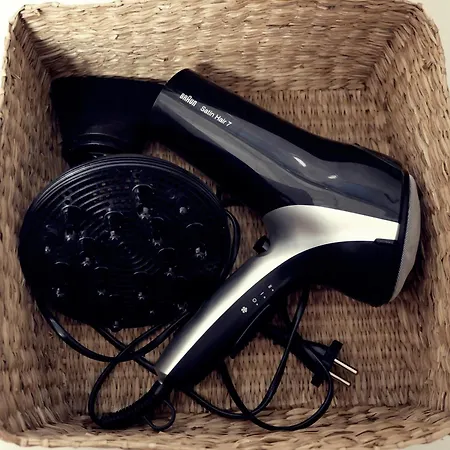 Appartement Modernes Mit Terrasse Bei Dresden *